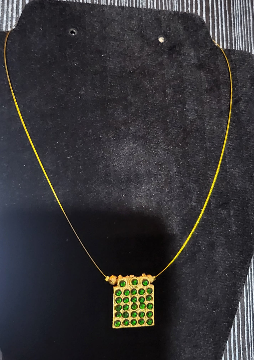 Handmade Kemp Square Pendant Necklace