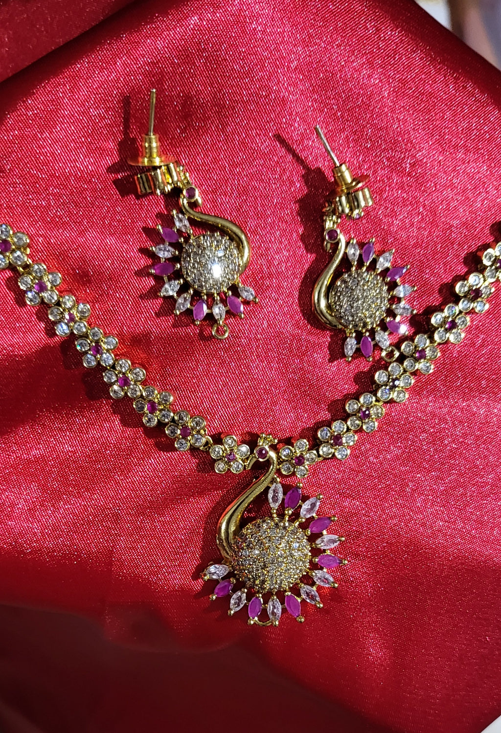 Floral Jewelry Necklace and Earrings