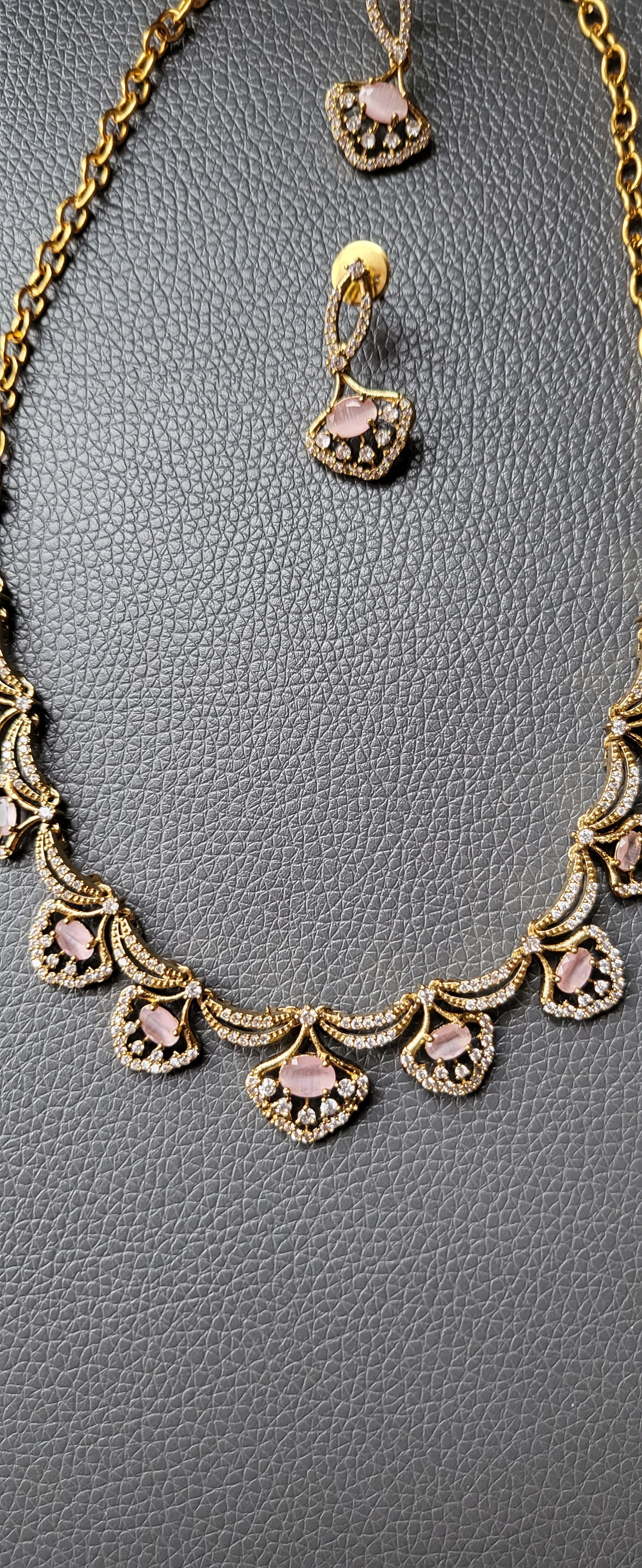 AD Necklace and Earrings No - 504